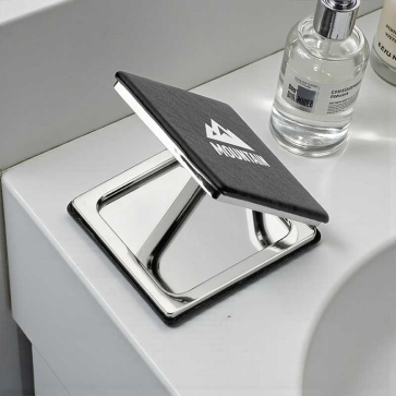 Square Double Mirror with Magnetic Closure