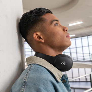 Urban Vitamin Belmont Wireless Headphone