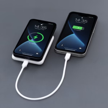 Magnetic 15W Wireless Semi Solid State Powerbank 5000 mAh