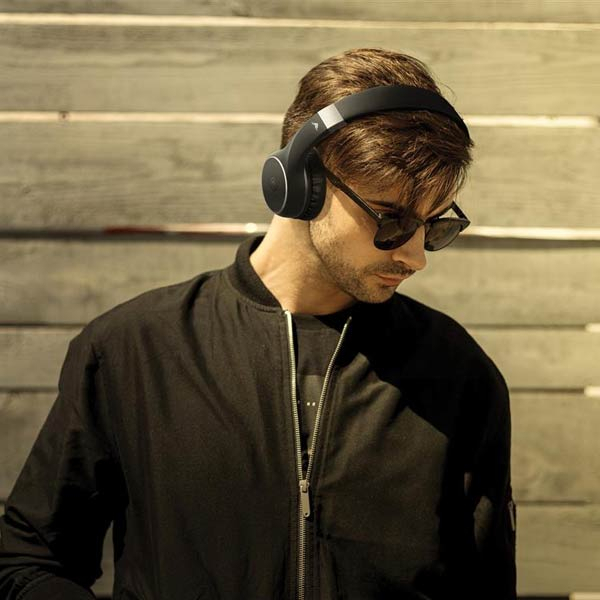 Motorola wireless over ear headphones on sale