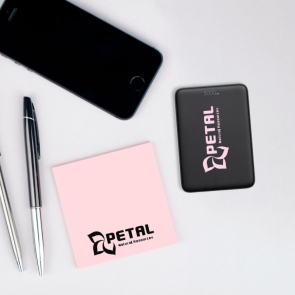 Magnetic 15W Wireless Powerbank