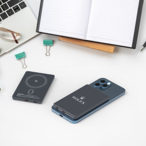 Recycled Aluminium Magsafe Power Bank