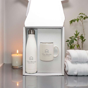 Pantone Bottle and Mug Gift Set