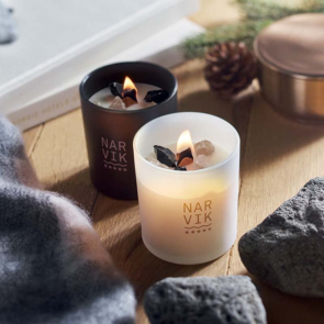 Vanilla Candle with Rocks