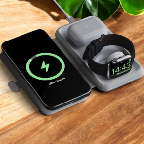 Foldable 3-in-1 wireless Travel Charger