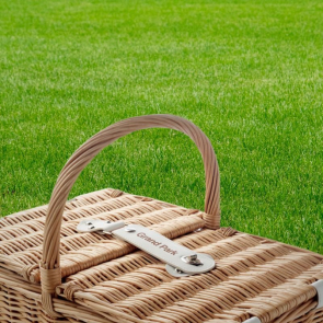 Mimbre Plus Picnic Basket for 4 People