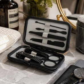 7 Piece Nail and Grooming Set