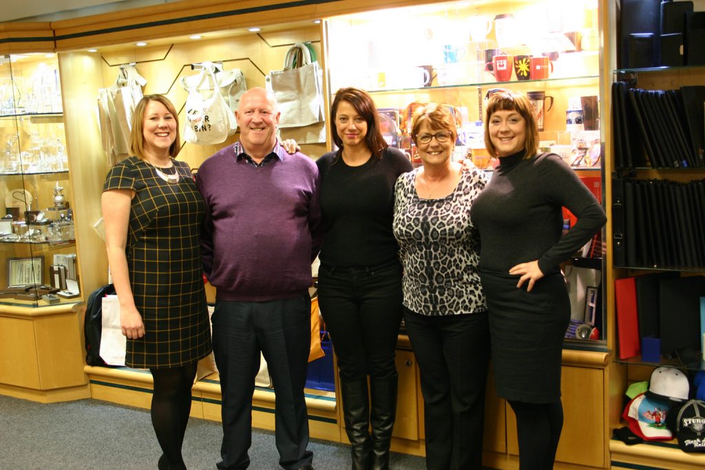 Ashfield MP Gloria De Piero with Nicola, Steve, Rosemary & Sam Pella